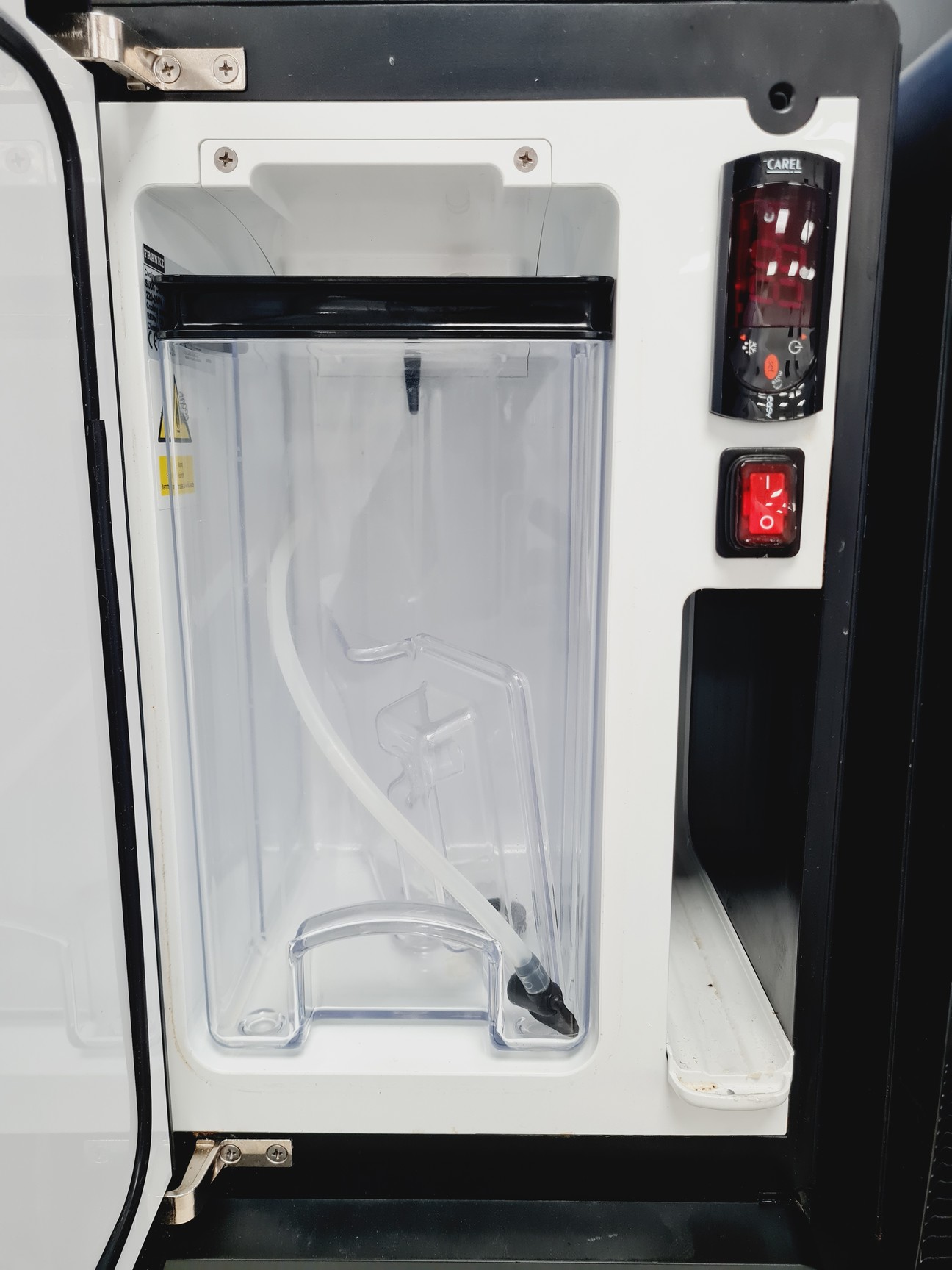 Image of Franke A600 Bean To Cup Coffee Machine + Fridge