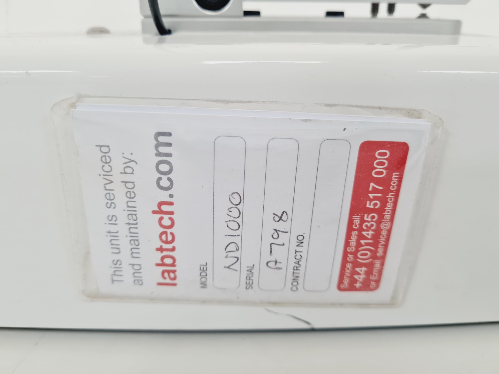 Image of NanoDrop ND-1000 UV/Vis Spectrophotometer Lab 