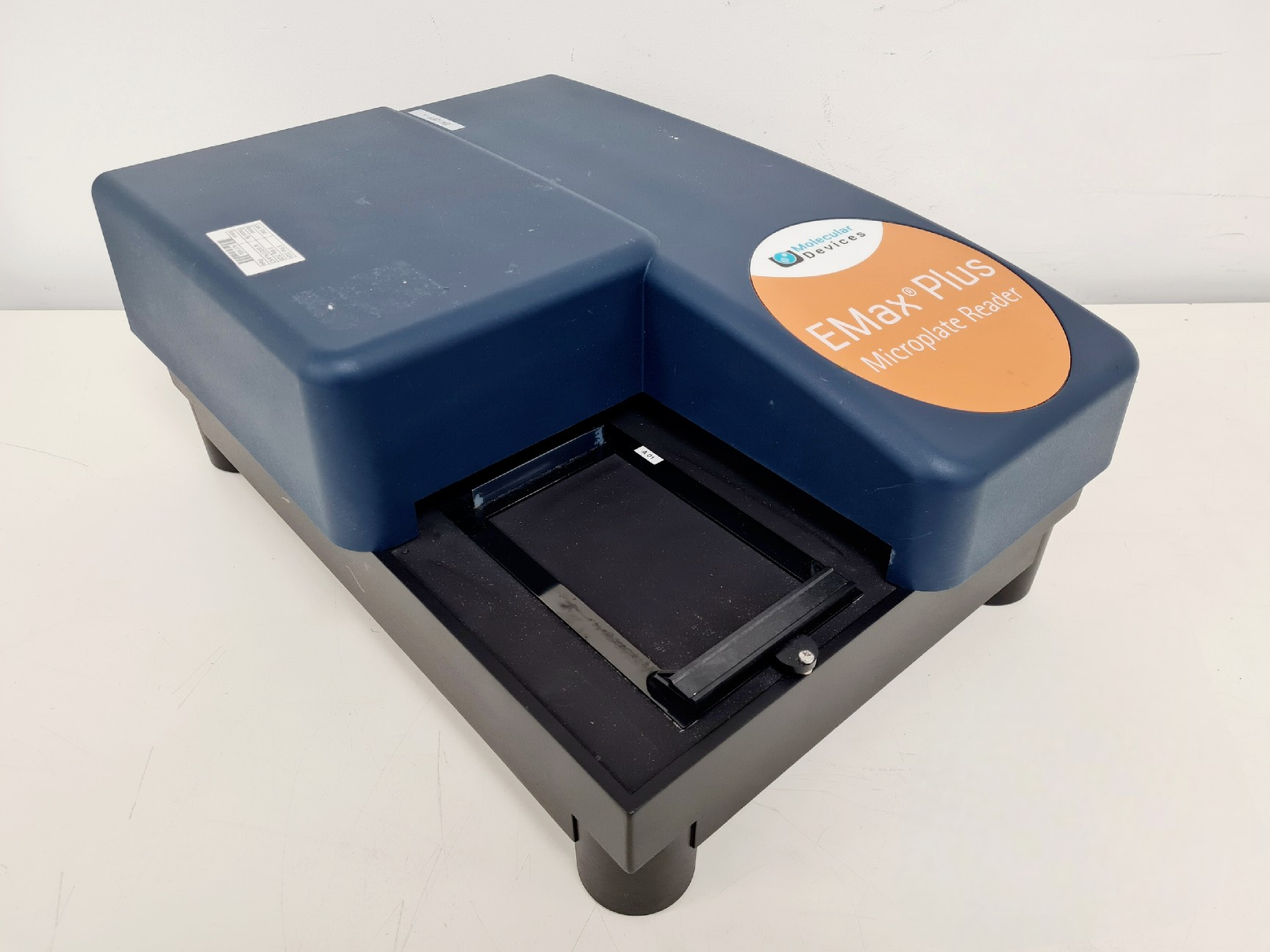 Image of Molecular devices EMax Plus UV/Vis Microplate Reader Lab