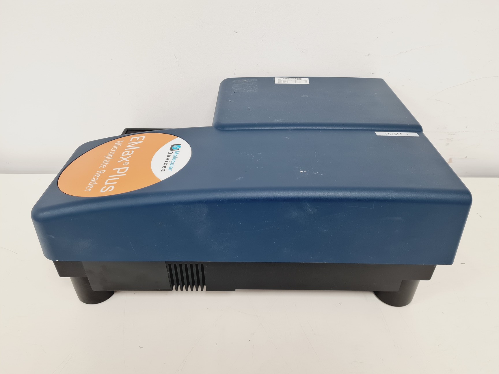 Image of Molecular devices EMax Plus UV/Vis Microplate Reader Lab