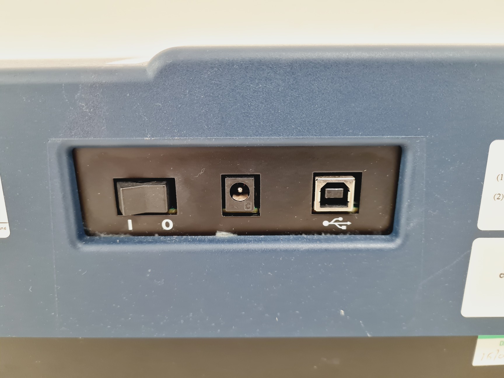 Image of Molecular devices EMax Plus UV/Vis Microplate Reader Lab
