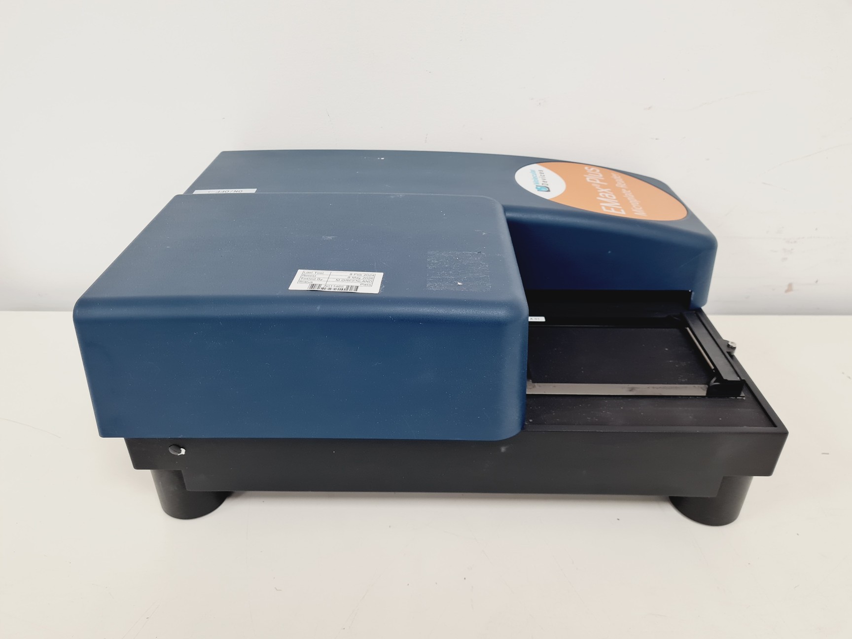 Image of Molecular devices EMax Plus UV/Vis Microplate Reader Lab