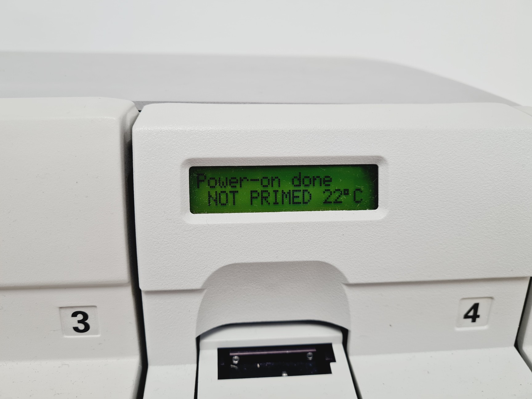 Image of Affymetrix GeneChip Scanner 3000 System with Affymetrix Fluidics Station 450 