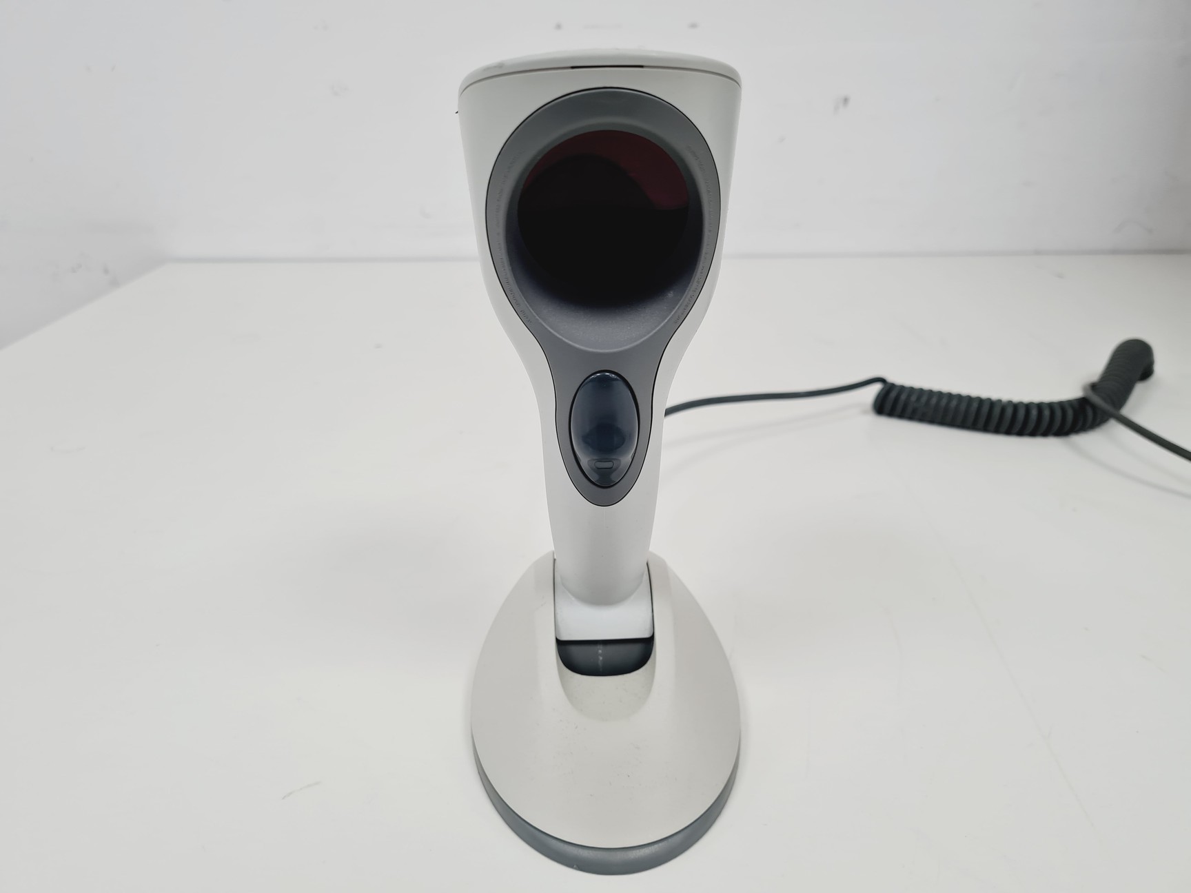 Image of Affymetrix GeneChip Scanner 3000 System with Affymetrix Fluidics Station 450 