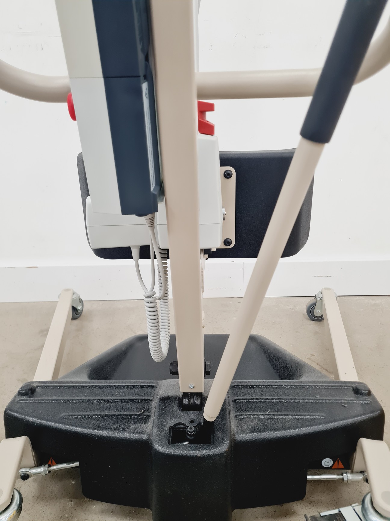 Image of Invacare Reliant 350 Stand Assist Max Capacity 159 kg 