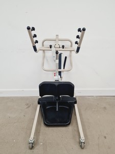 Thumbnail image of Invacare Reliant 350 Stand Assist Max Capacity 159 kg 
