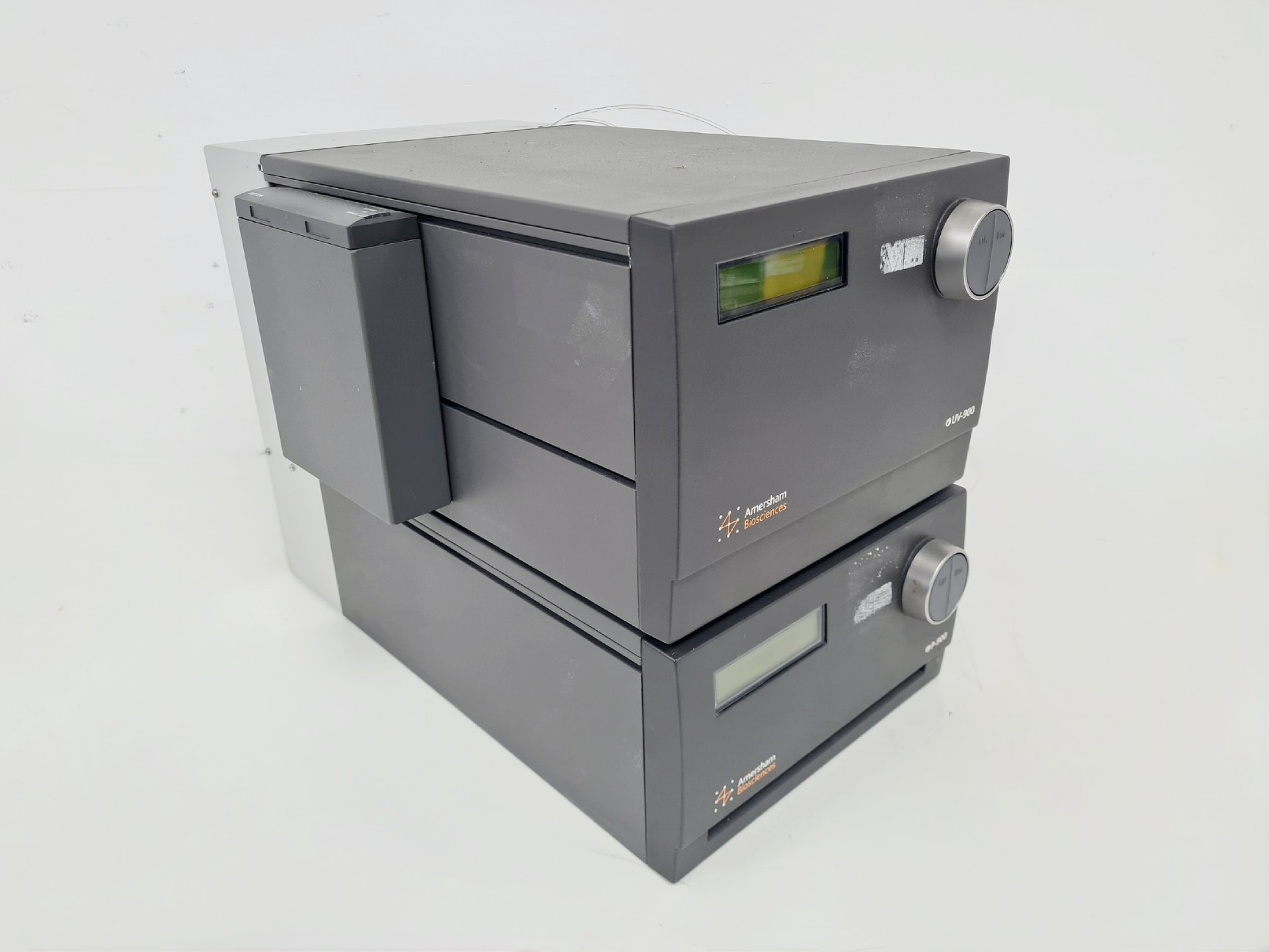 Image of Amersham Biosciences ÄKTA System with UV-900, P-900, INV-907, M-925, CU-950 Lab