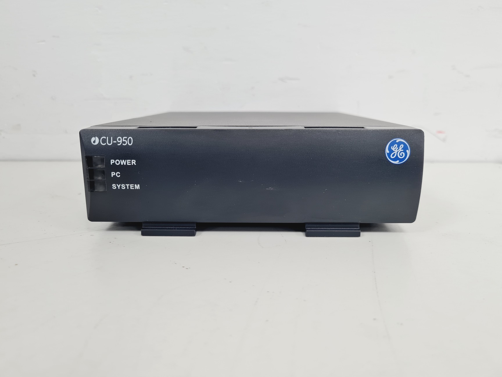 Image of GE AKTApurifier 100 Frac-950, PH/C900, P-900, UV-900 System Lab