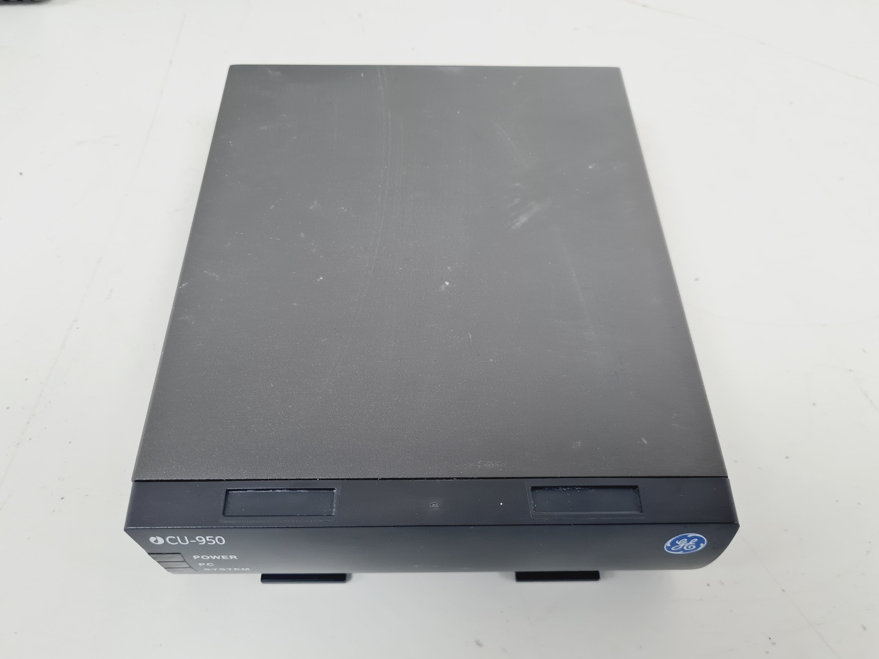 Image of GE AKTApurifier 100 Frac-950, PH/C900, P-900, UV-900 System Lab