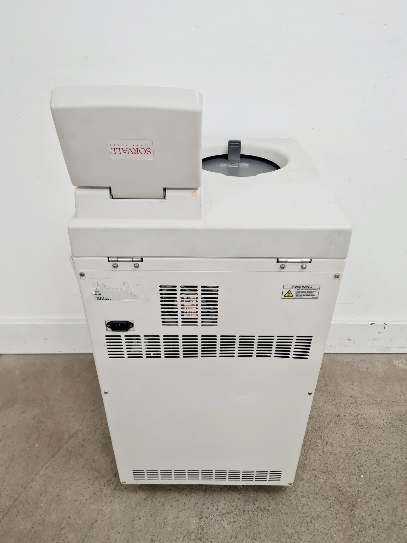 Image of Hitachi Sorvall Discovery M120 Refrigerated  S/R Broken Motor Mount Lab