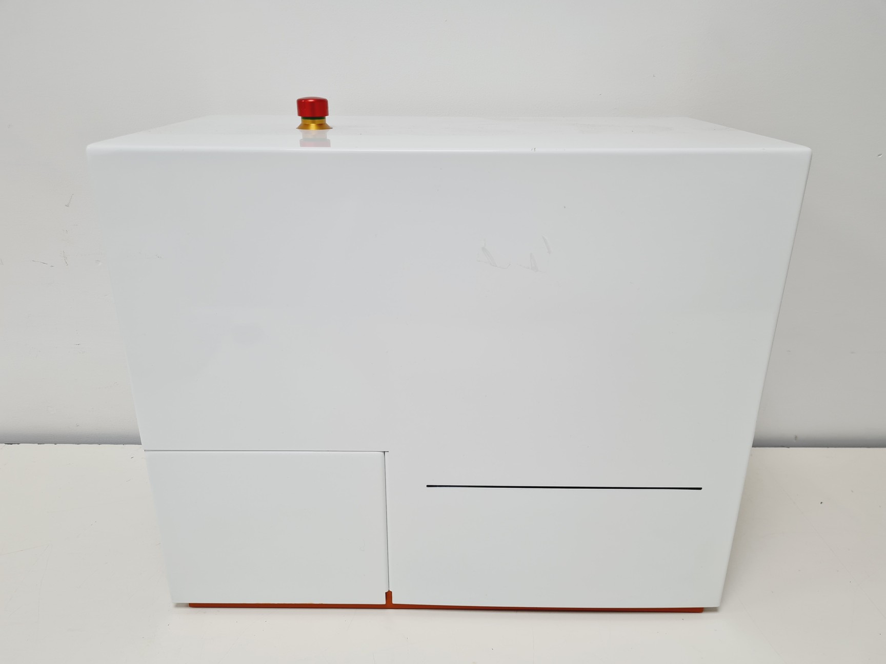 Image of Brooks Life Sciences IntelliXCap Automated Screw Cap Decapper/Recapper 48-format