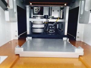 Thumbnail image of Brooks Life Sciences IntelliXCap Automated Screw Cap Decapper/Recapper 48-format