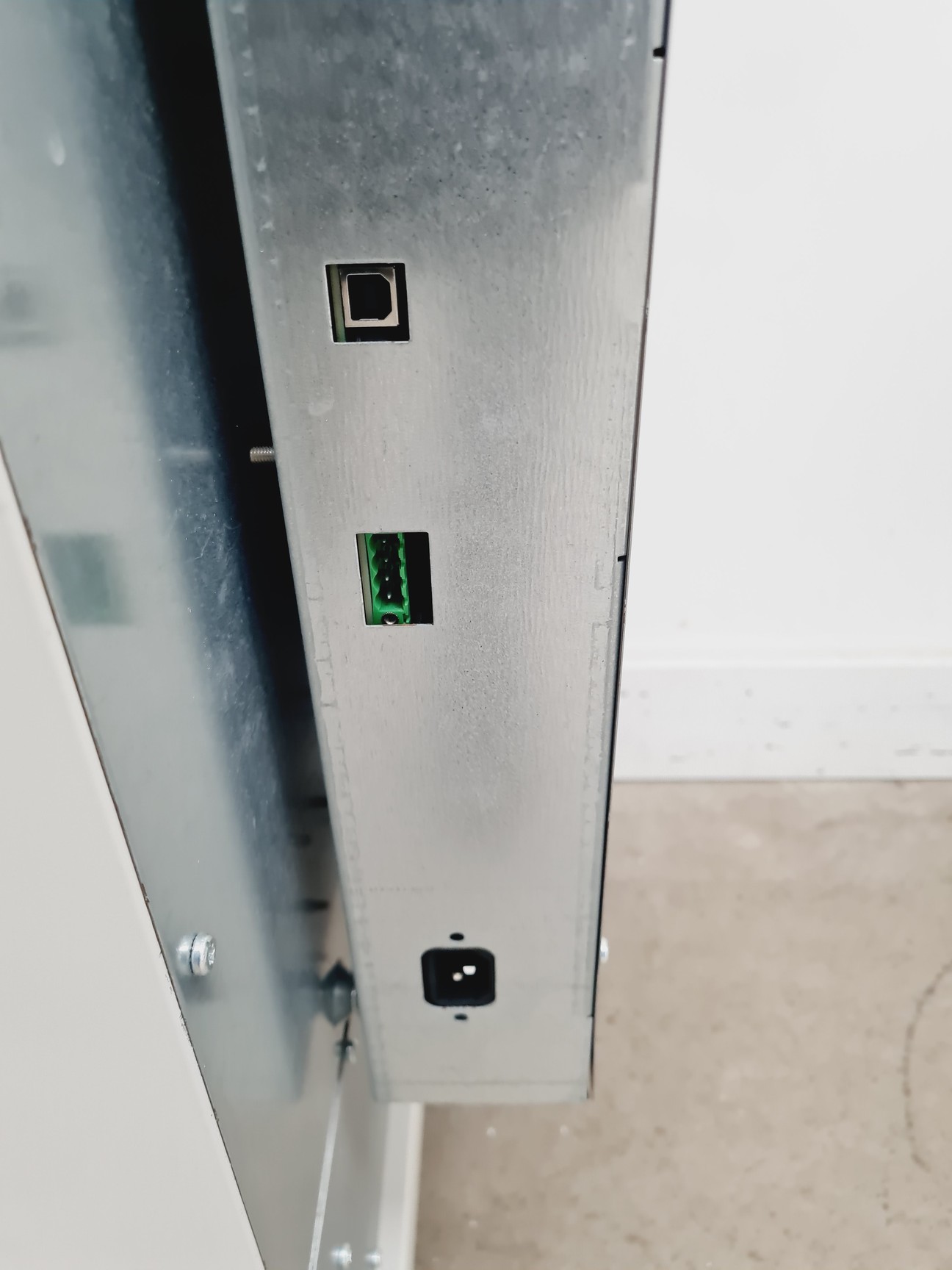 Image of Thermo Scientific Heracell VIOS 160i CO2 Incubator Lab