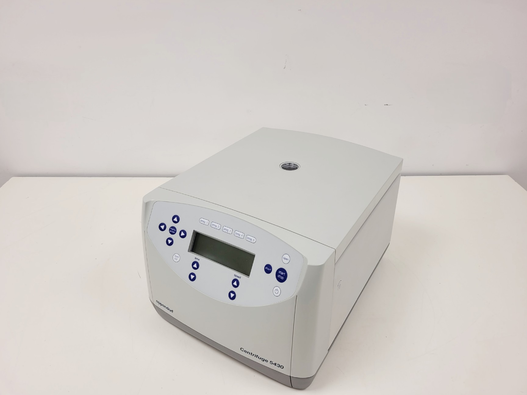 Image of Eppendorf Benchtop Centrifuge 5430 Lab