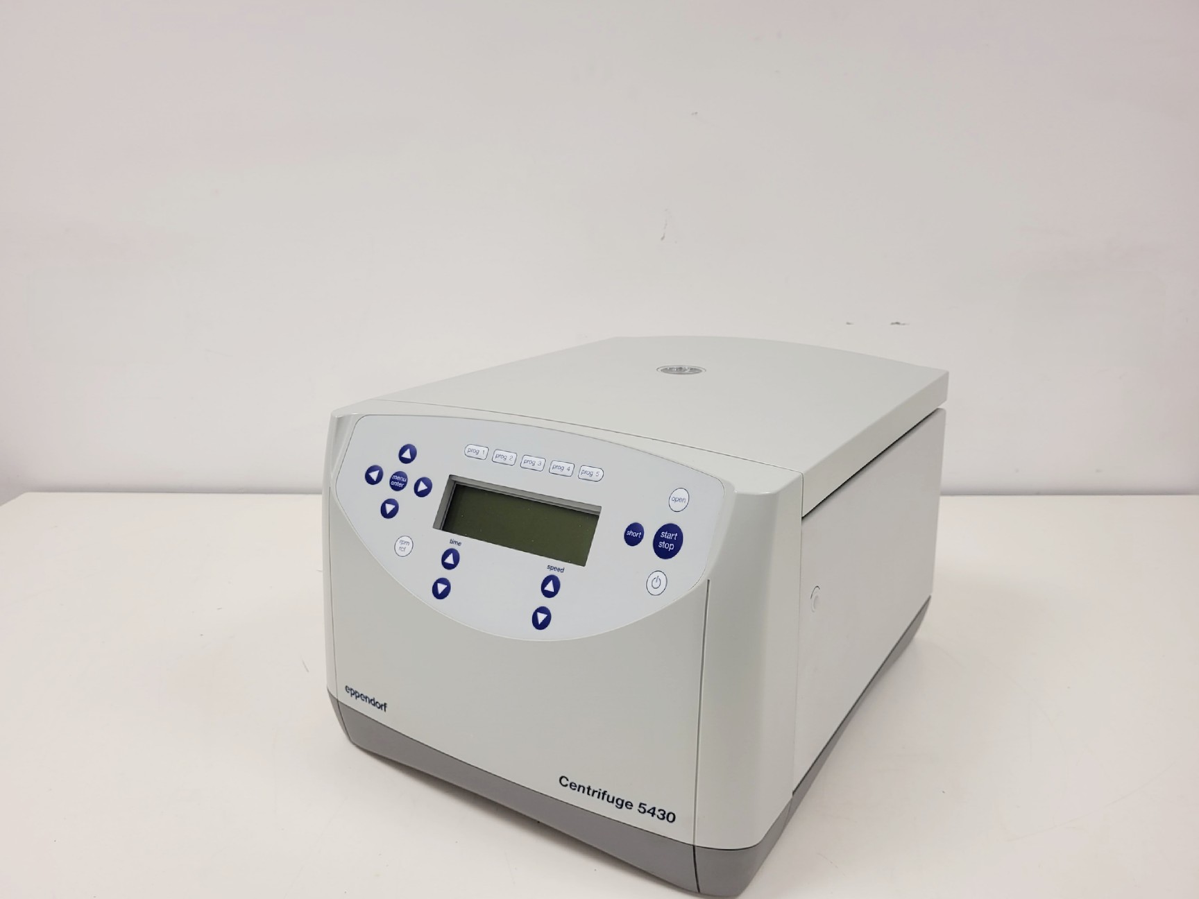 Image of Eppendorf Benchtop Centrifuge 5430 Lab