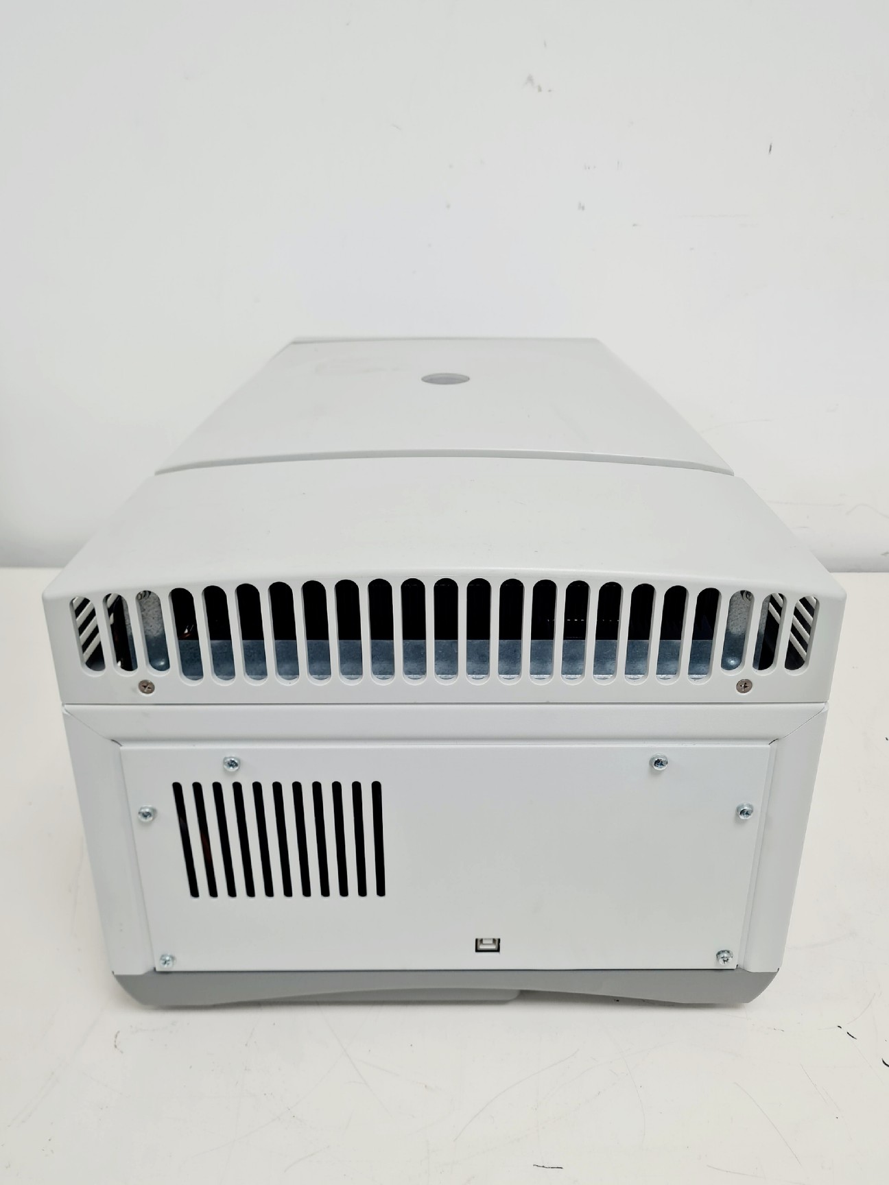 Image of Eppendorf Benchtop Refrigerated Centrifuge 5430 R Lab