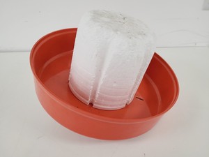 Thumbnail image of Thermolyne Locator 6 Plus Cryo Biological Storage System Lab
