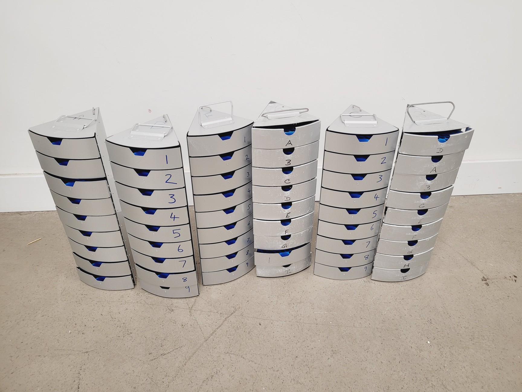 Image of Air Liquide Arpege 55 Liquid Nitrogen Dewar w/ Storage Racks Lab