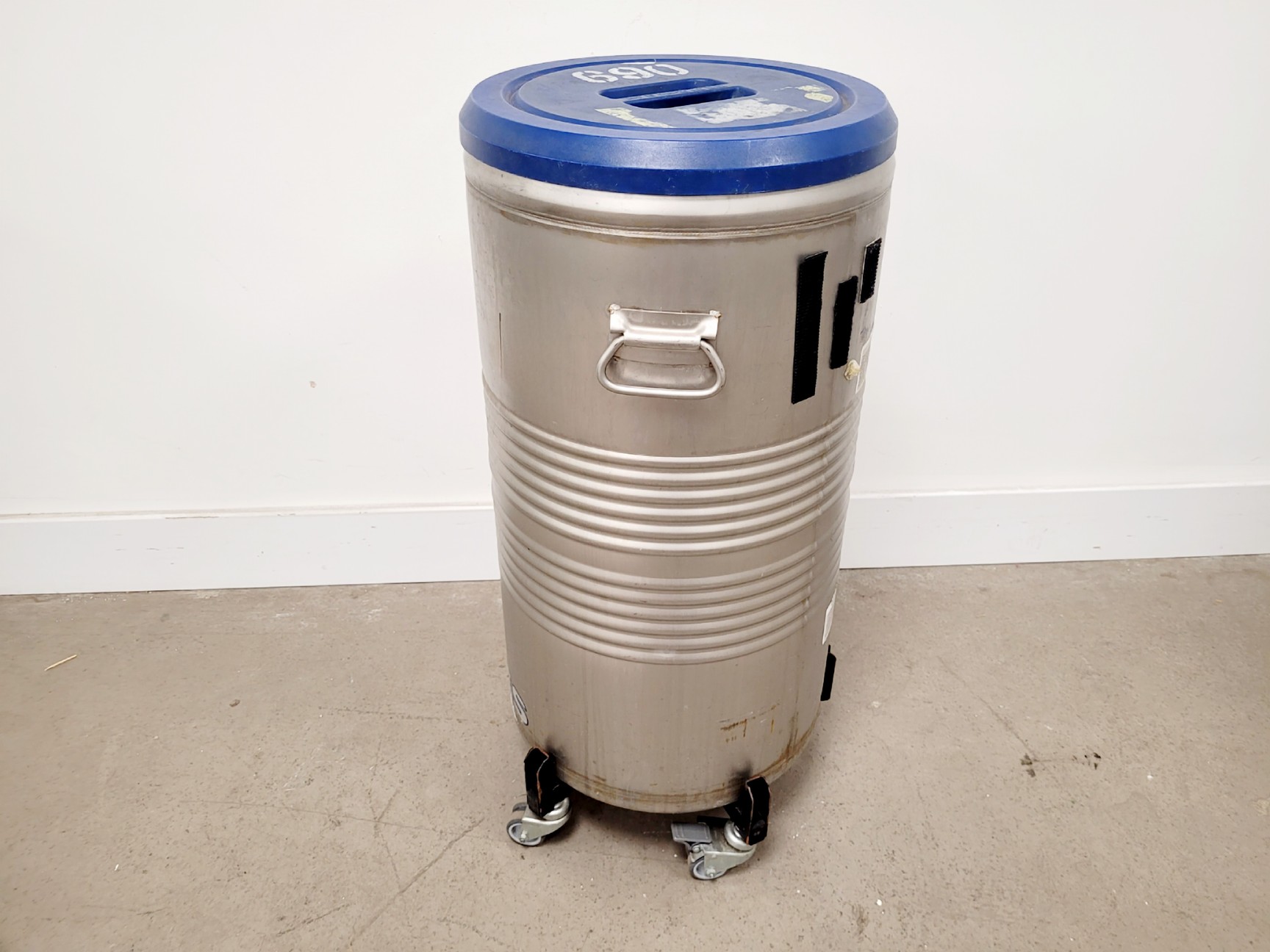 Image of Taylor-Wharton - K Series 3K Cryogenic Storage Dewar
