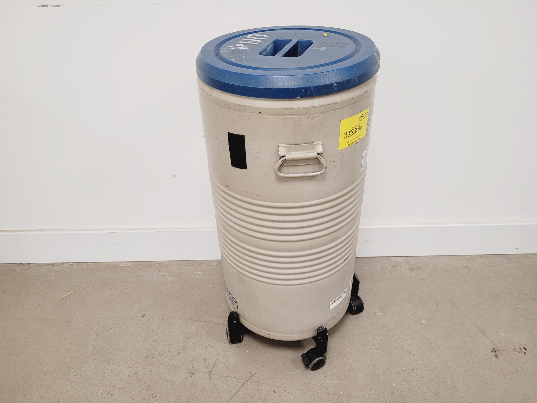 Image of Taylor-Wharton K Series 3K Cryogenic Storage Dewar - Cracked Lid