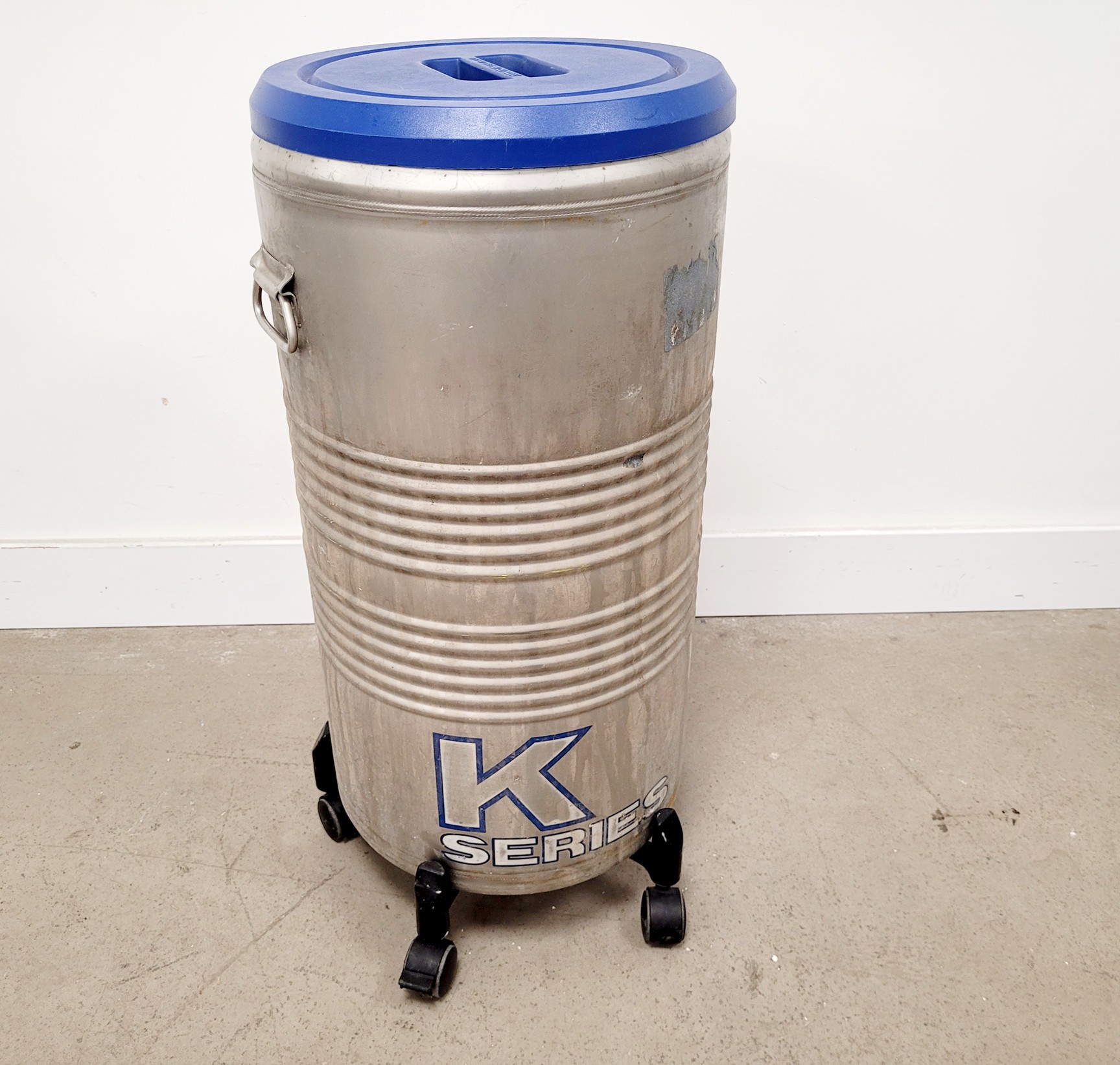 Image of Taylor-Wharton Model K Series 3K Cryogenic Storage Dewar