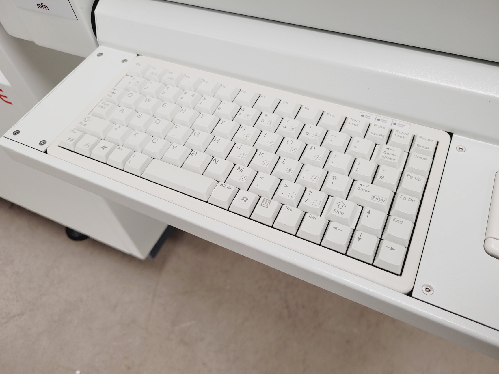 Image of Rofin StarCut Tube SC Tube Fiber Stent Cutter w/ Interlit Compact Filter