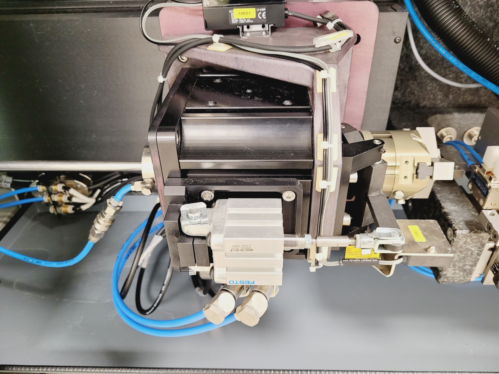 Image of Rofin StarCut Tube SC Tube Fiber Stent Cutter w/ Interlit Compact Filter