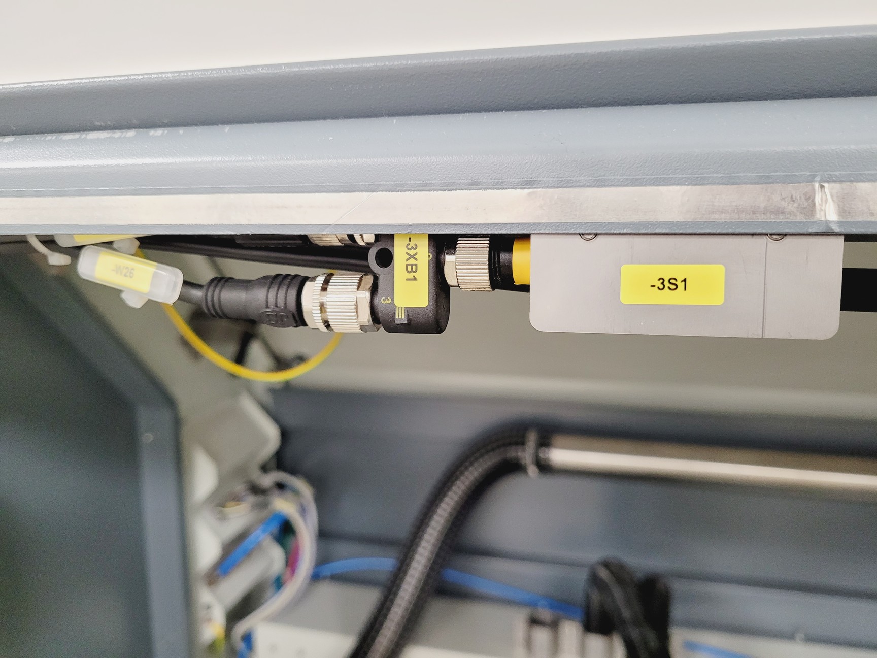 Image of Rofin StarCut Tube SC Tube Fiber Stent Cutter w/ Interlit Compact Filter