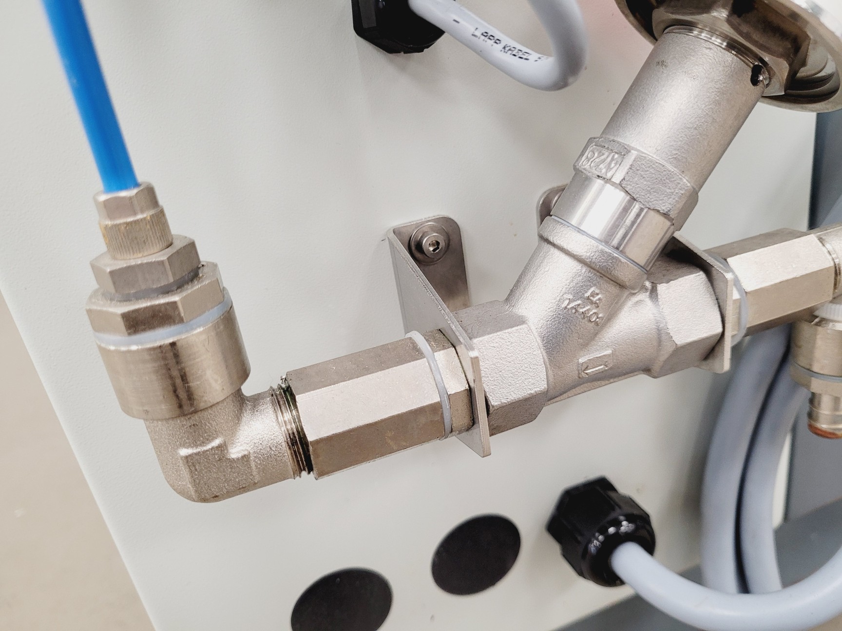 Image of Rofin StarCut Tube SC Tube Fiber Stent Cutter w/ Interlit Compact Filter