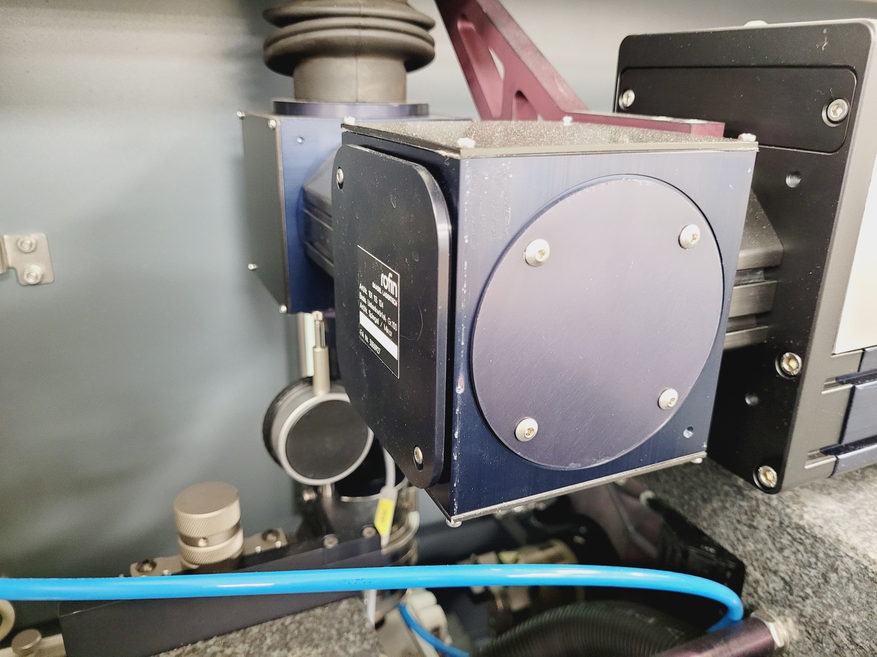 Image of Rofin StarCut Tube SC Tube Fiber Stent Cutter w/ Interlit Compact Filter