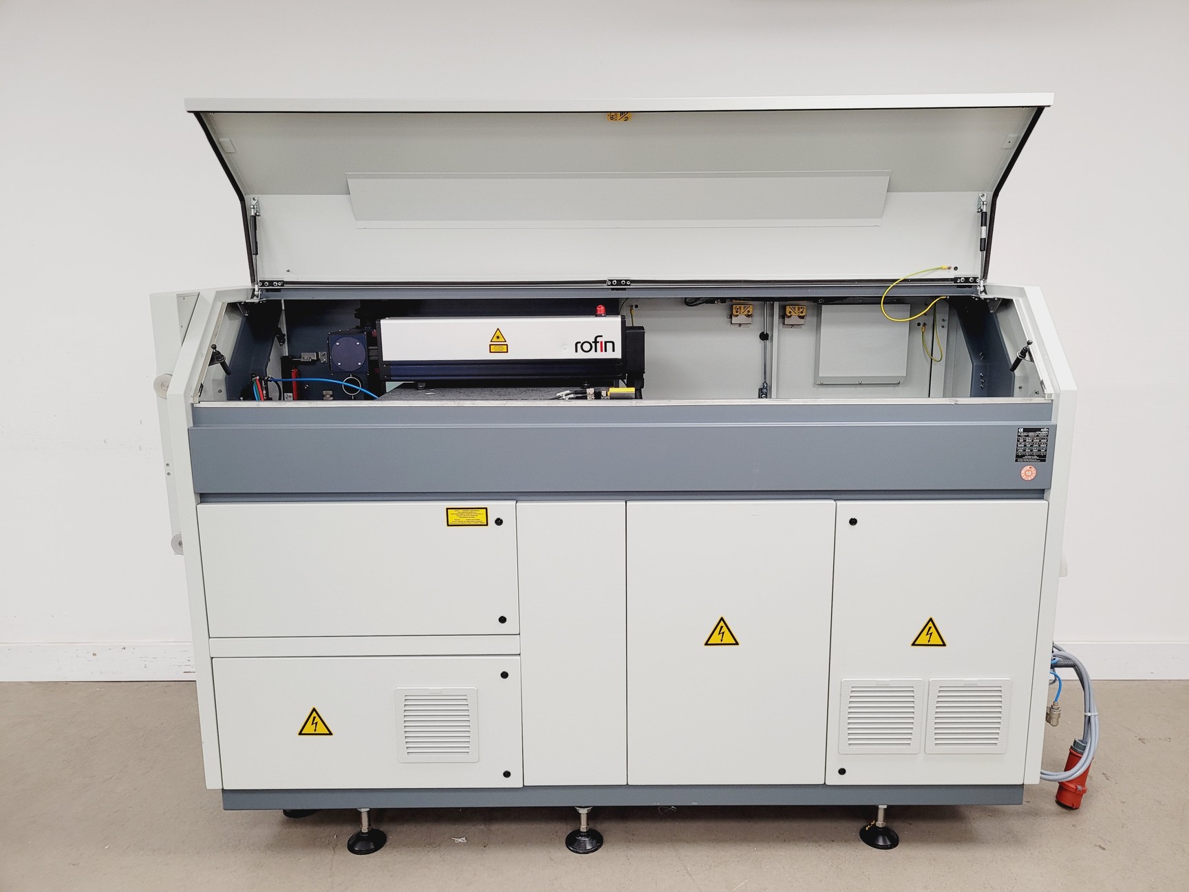 Image of Rofin StarCut Tube SC Tube Fiber Stent Cutter w/ Interlit Compact Filter