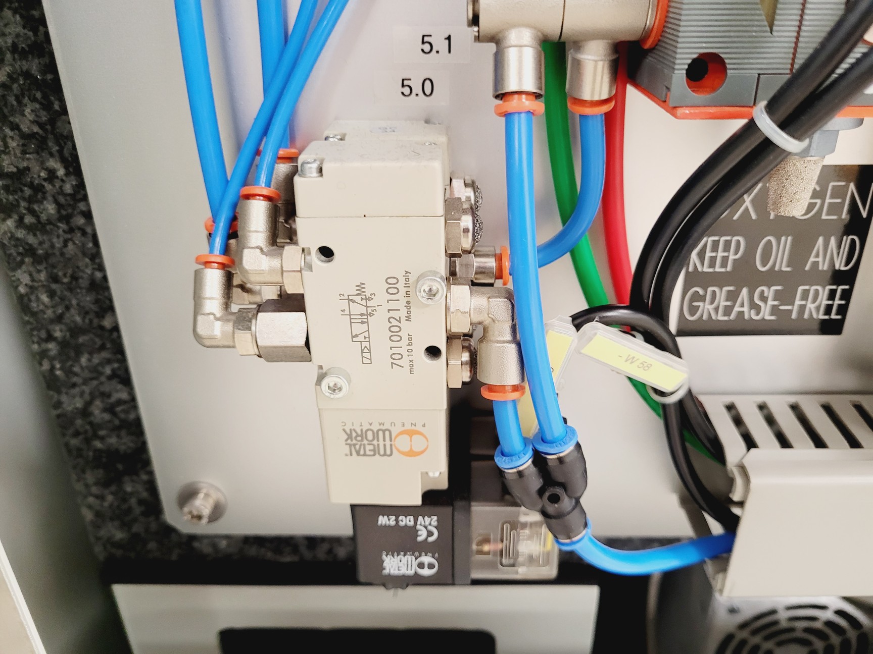Image of Rofin StarCut Tube SC Tube Fiber Stent Cutter w/ Interlit Compact Filter