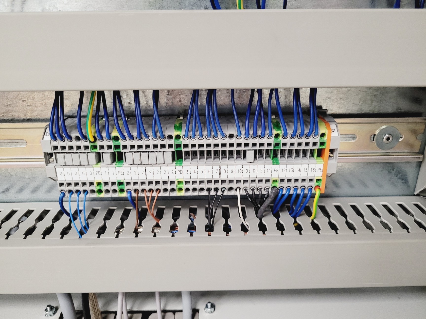 Image of Rofin StarCut Tube SC Tube Fiber Stent Cutter w/ Interlit Compact Filter 