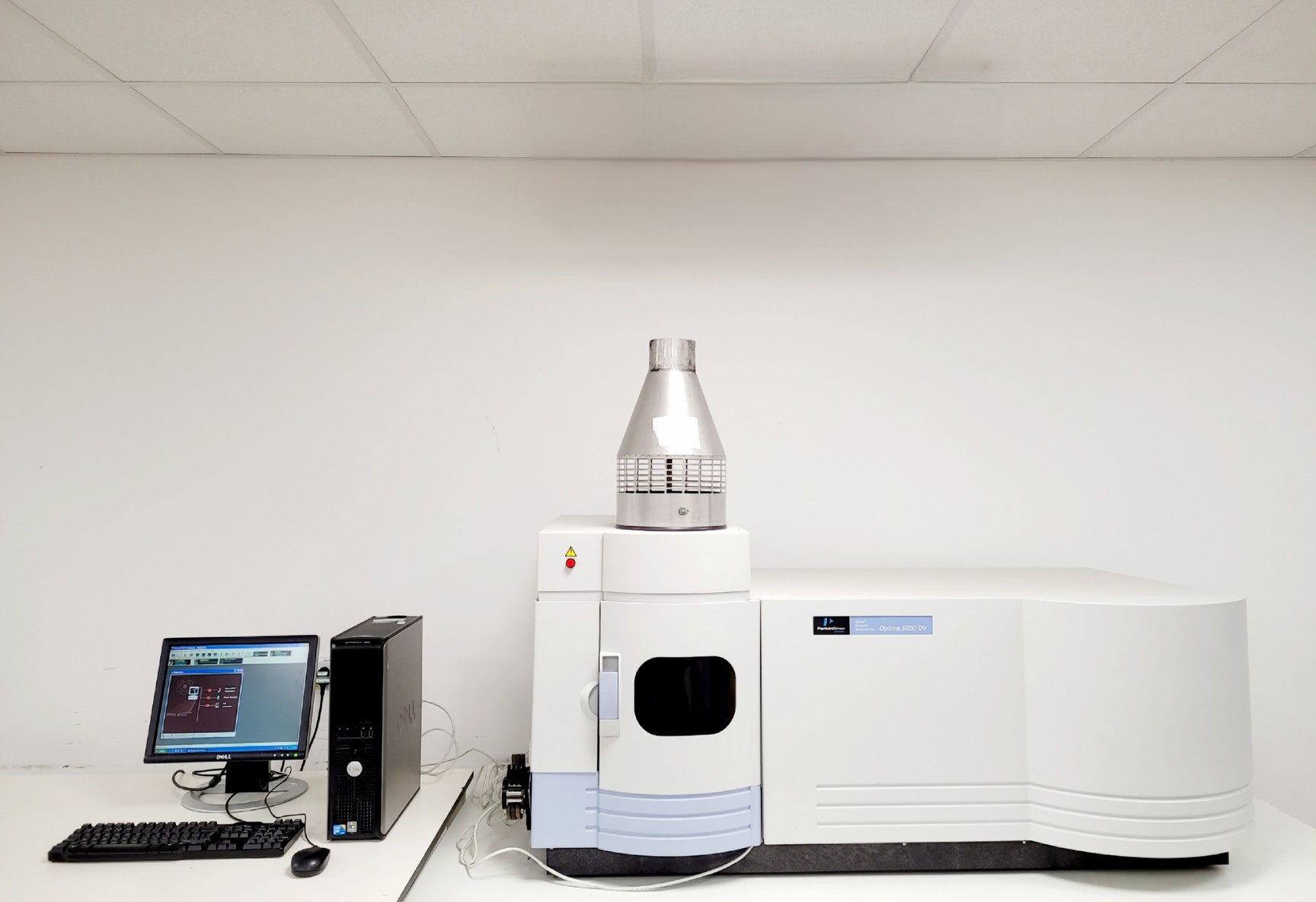 Image of Perkin Elmer Optima 5300 DV Spectrometer ICP-OES w/ PC & Software Lab