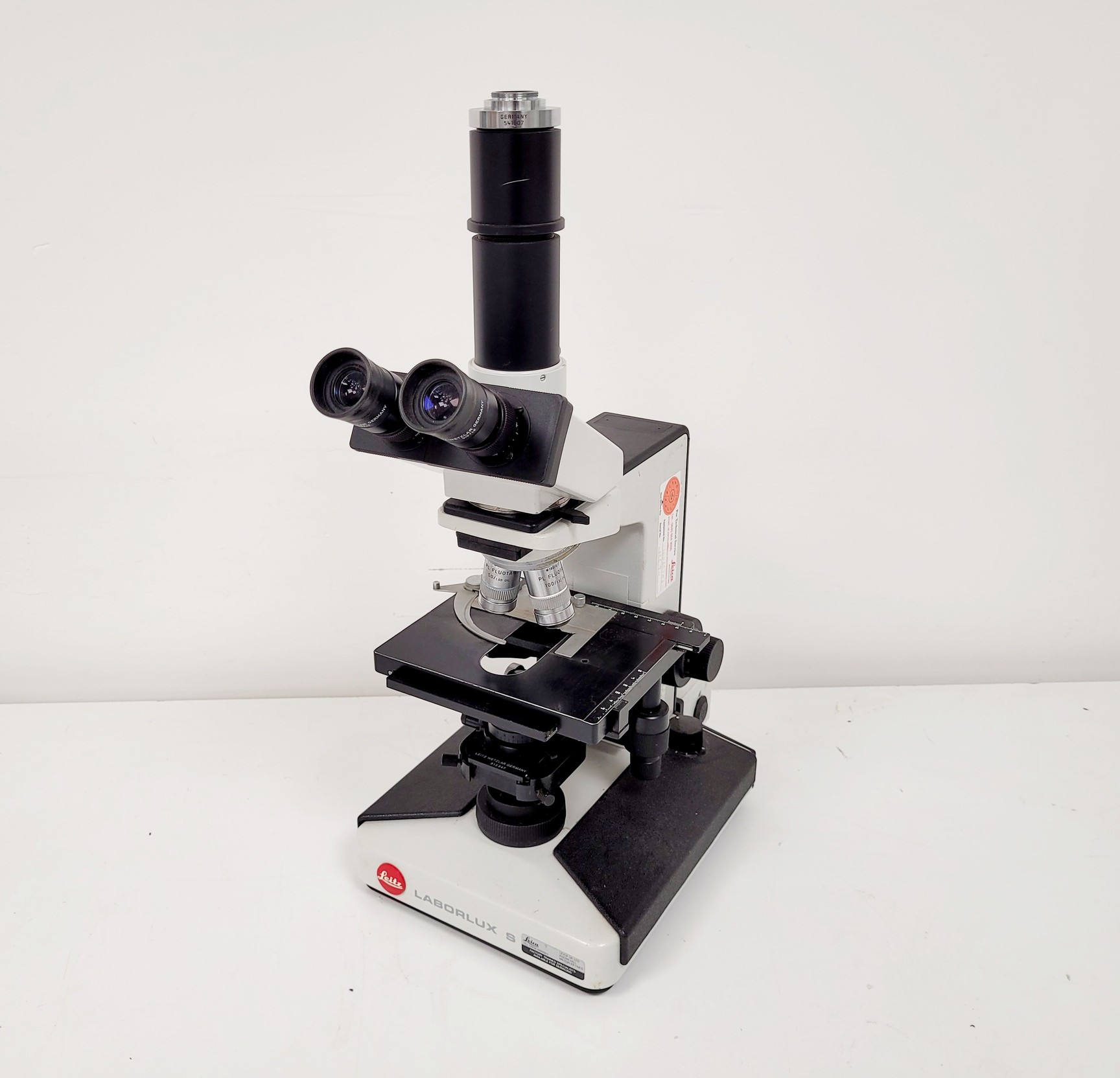 Image of Leitz Laborlux S Microscope Type 020-505.030 w/ Camera Mount & 3 x Objectives