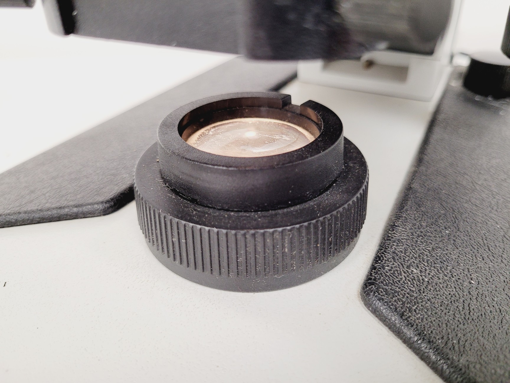 Image of Leitz Laborlux S Microscope Type 020-505.030 w/ 3 x Objectives 10/40/100x