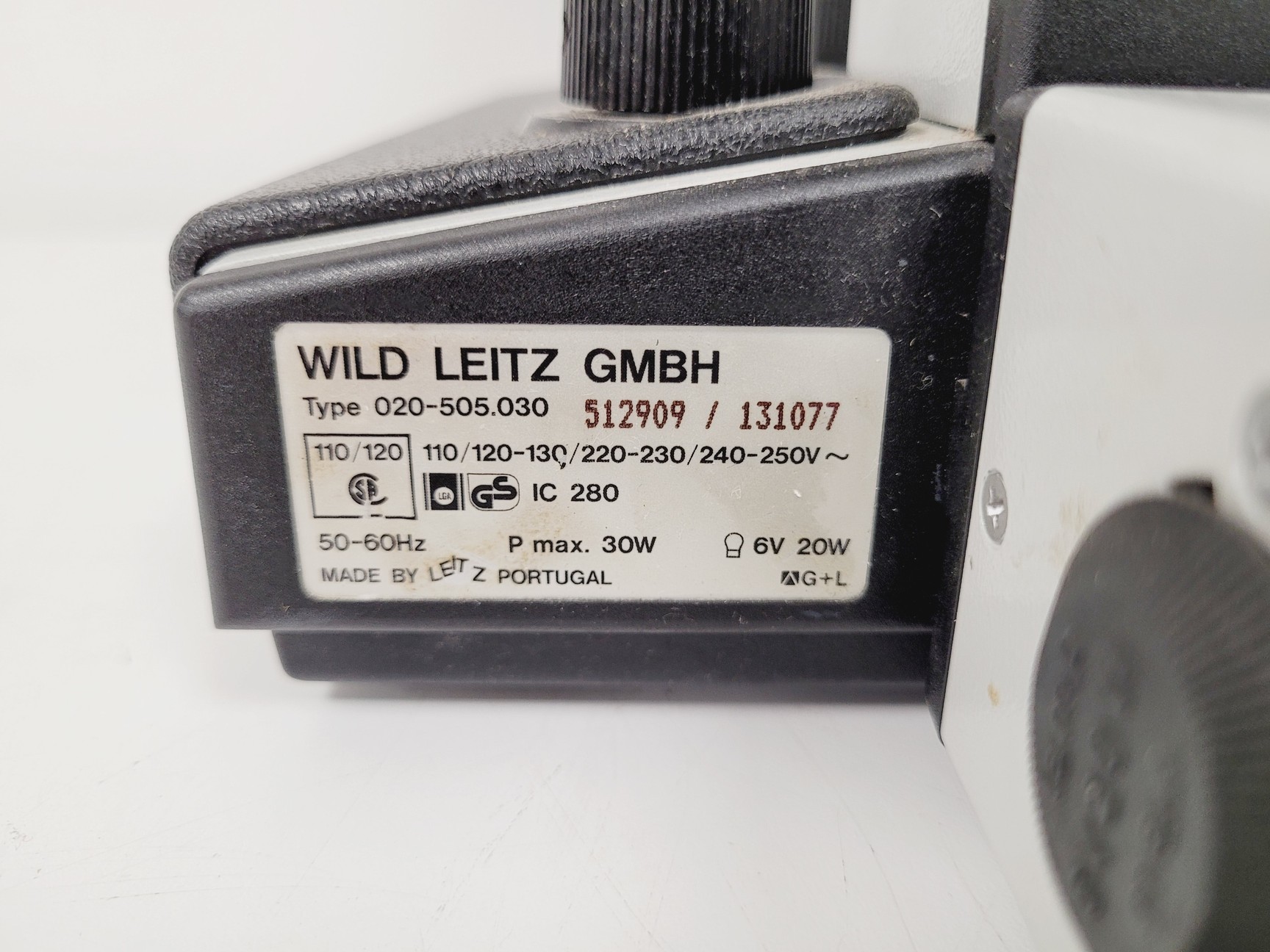 Image of Leitz Laborlux S Microscope Type 020-505.030 w/ 3 x Objectives 10/40/100x 