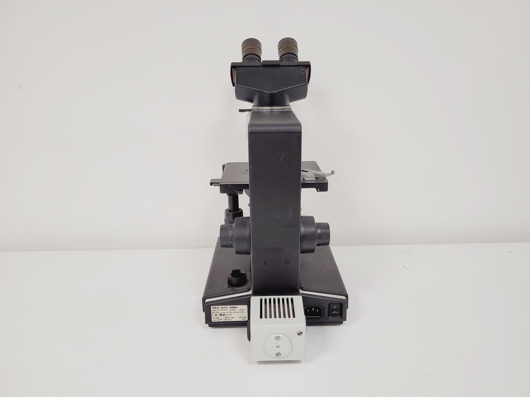 Image of Leitz Laborlux S Microscope Type 020-505.030 w/ 3 x Objectives 10/40/100x 