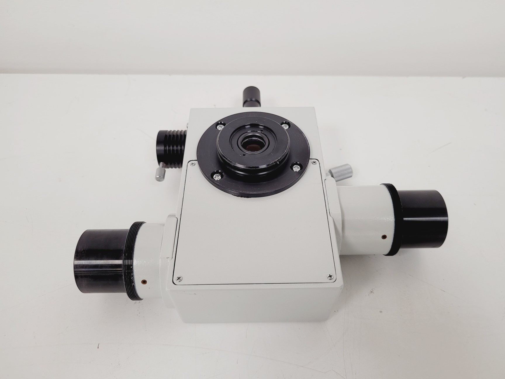 Image of Leitz Microscope Teaching Head  (512 661)  w/ Leitz MD5 & Stand Lab