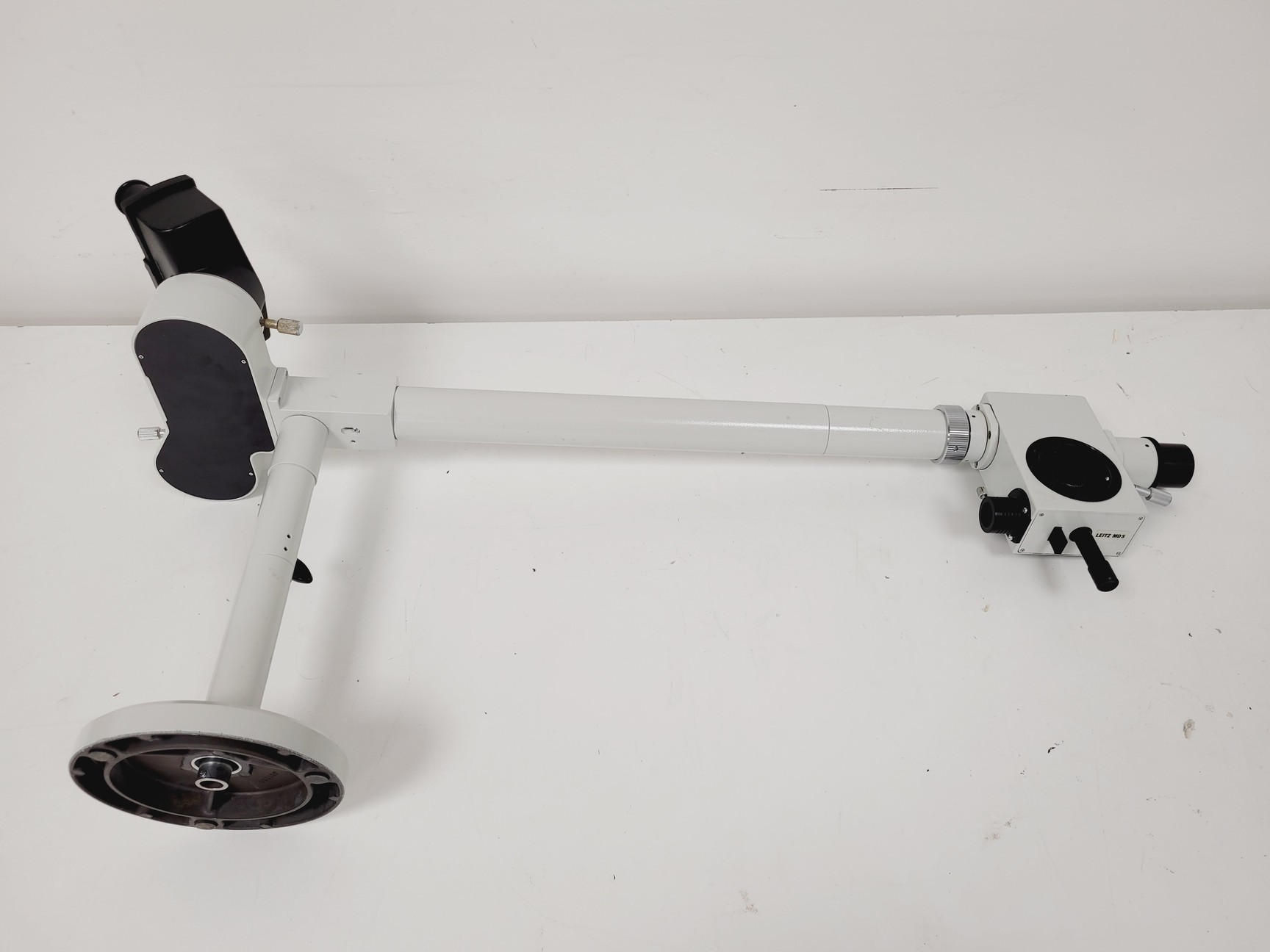 Image of Leitz Microscope Teaching Head  (512 661)  w/ Leitz MD5 & Stand Lab