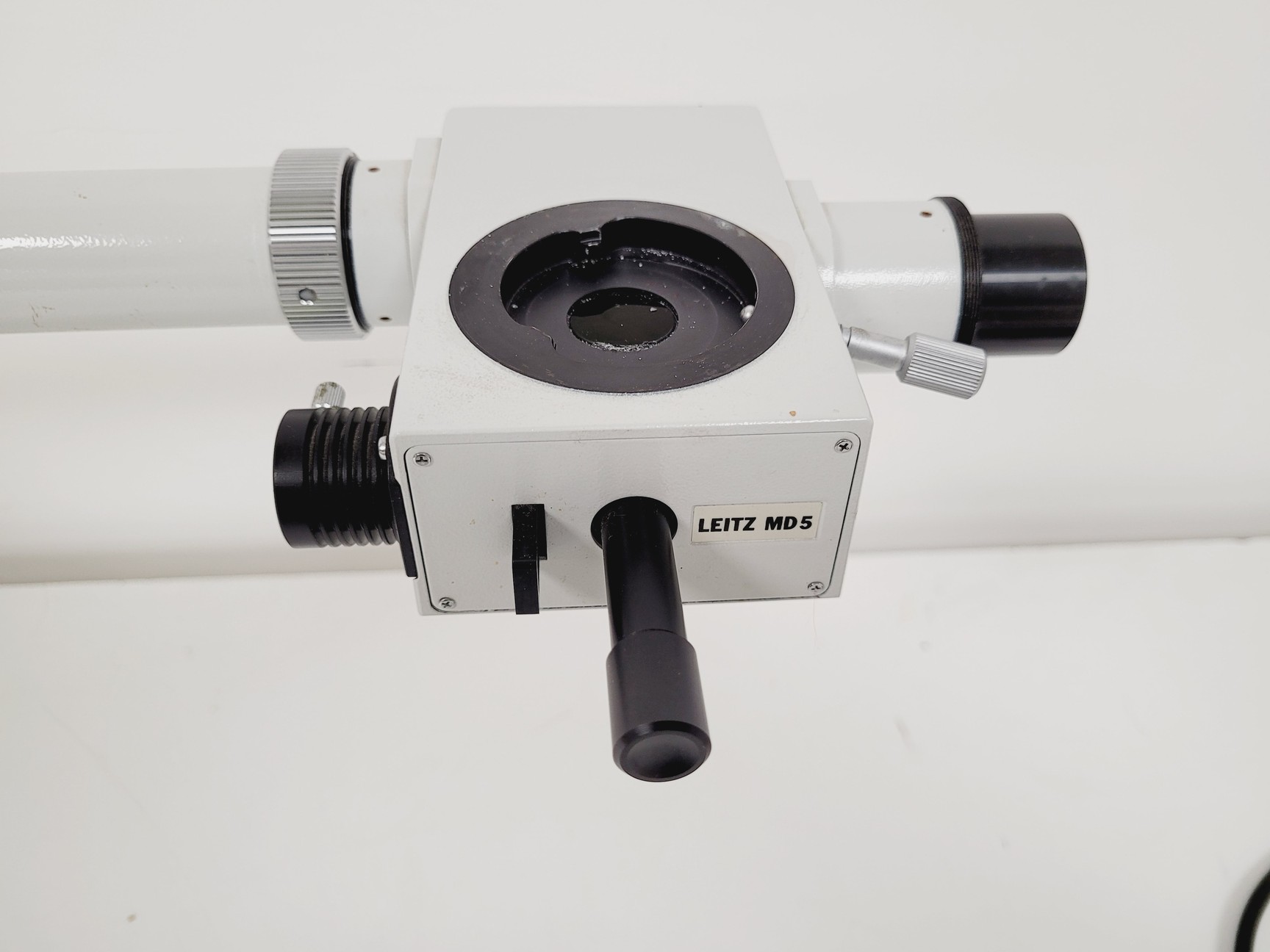 Image of Leitz Microscope Teaching Head  (512 661)  w/ Leitz MD5 & Stand Lab