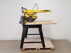 Thumbnail image of DeWalt DW721KN 300mm Radial Arm Saw 