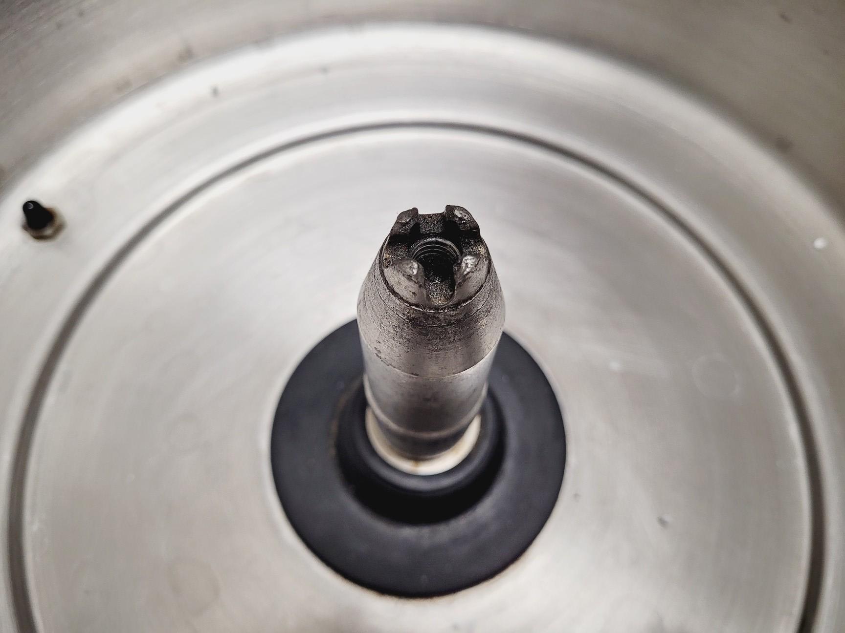 Image of Beckman J2-MC Centrifuge - Rotor Not Included Lab