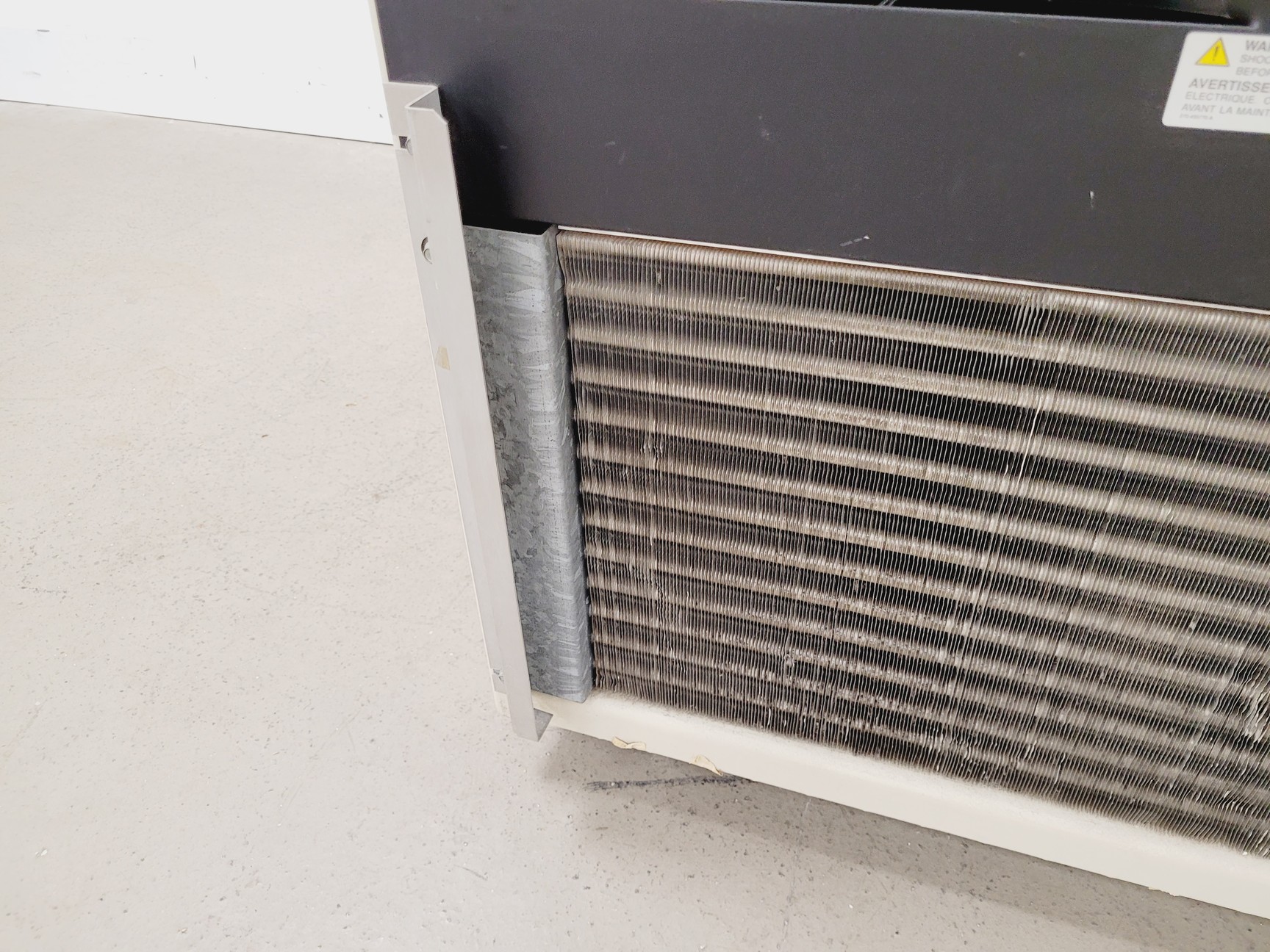 Image of Beckman J2-MC Centrifuge - Rotor Not Included Lab