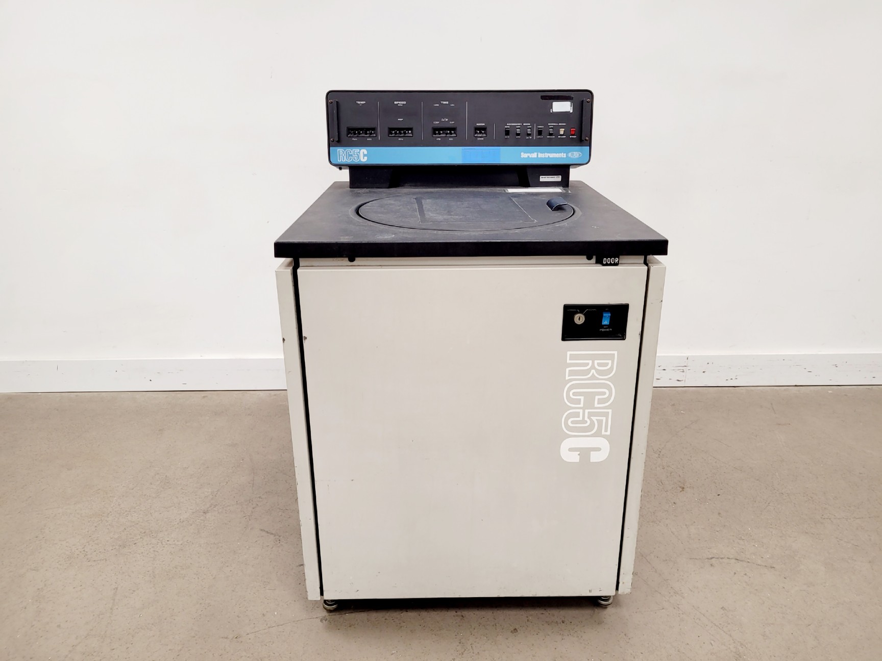 Image of Sorvall Instruments RC5C Floor Standing Centrifuge 