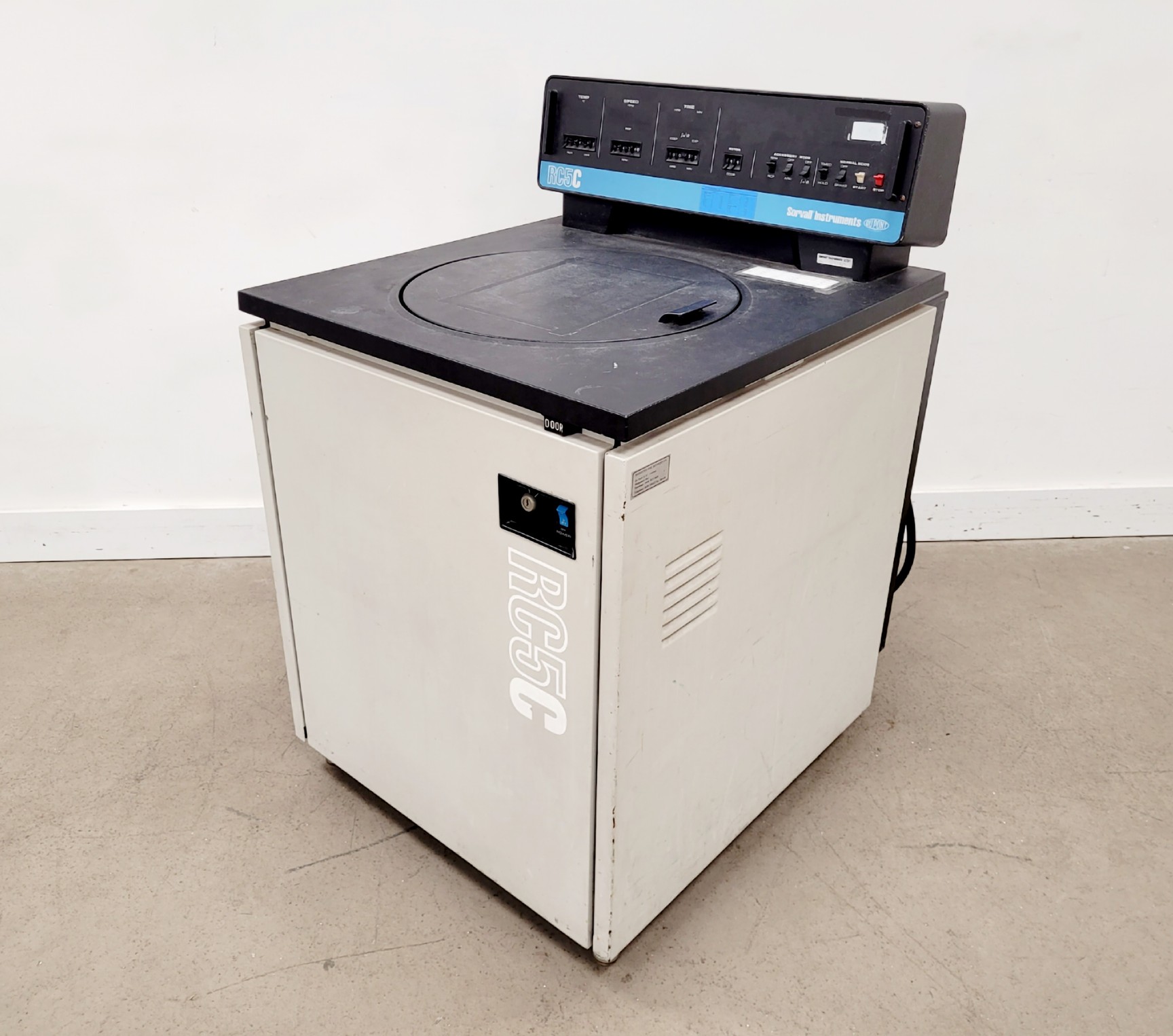Image of Sorvall Instruments RC5C Floor Standing Centrifuge 