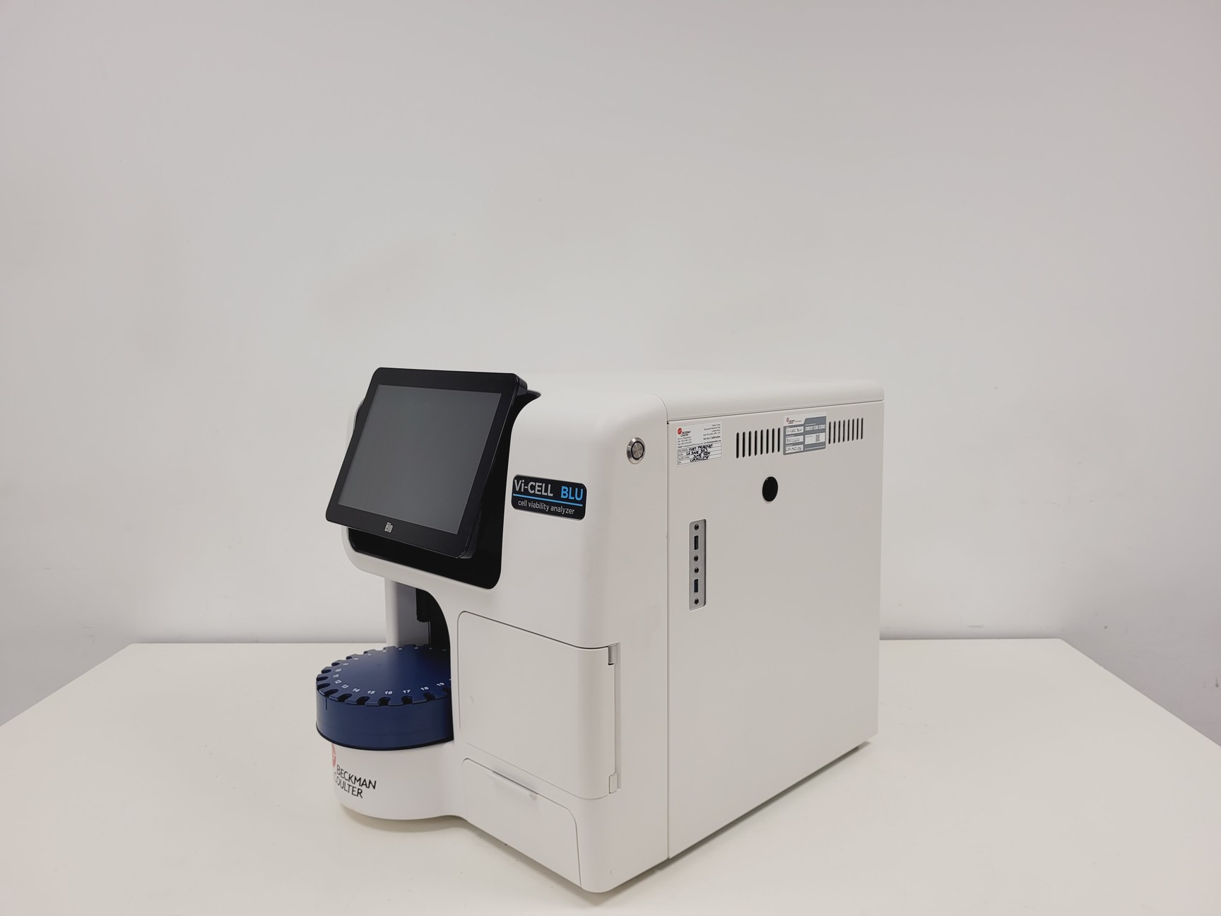 Image of Beckman Coulter Vi-CELL BLU Cell Counter Lab