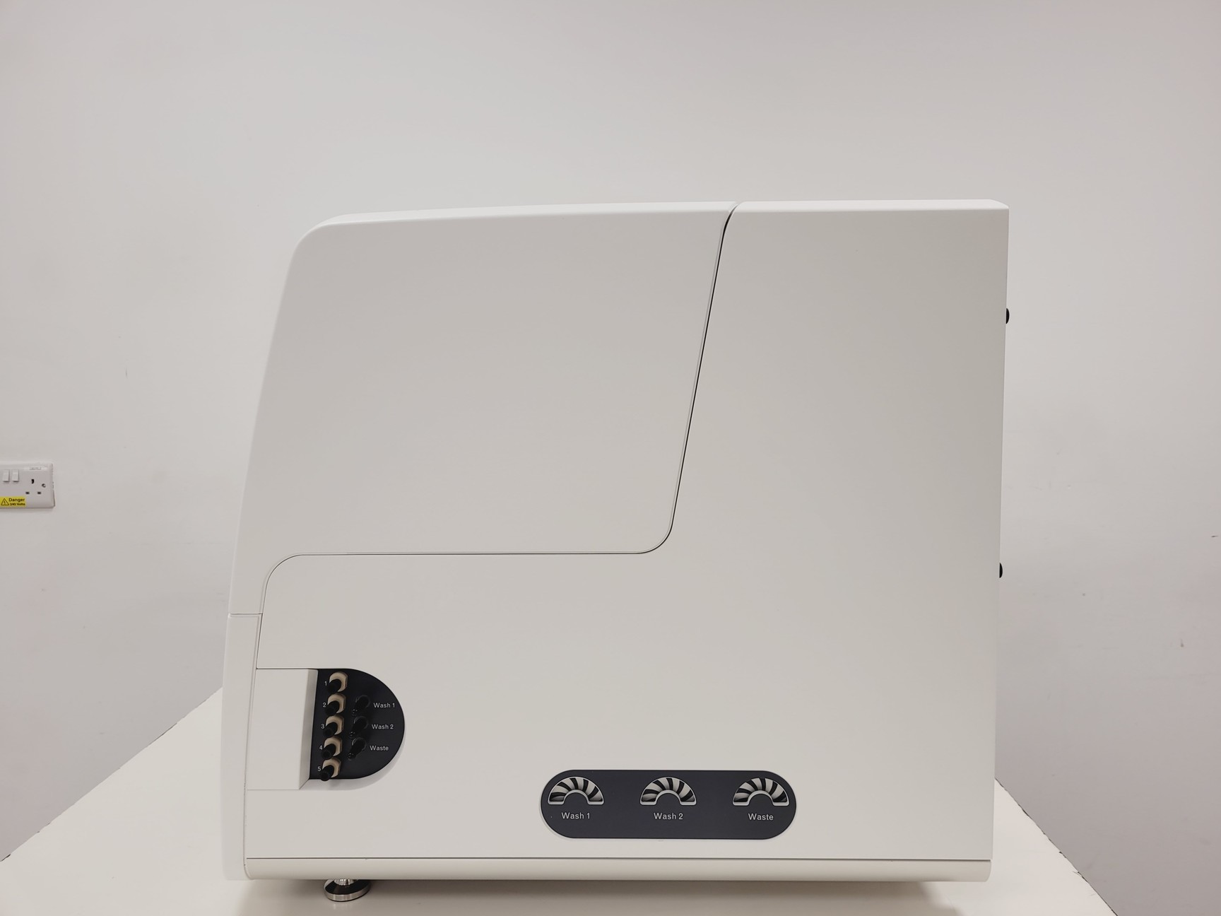 Image of Gyros Protein Technologies Gyrolab xPlore XPS1208 Lab