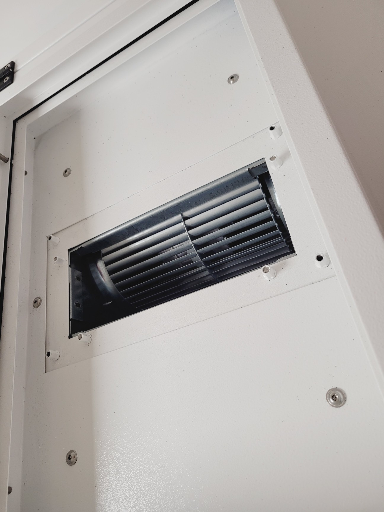 Image of ENVAIR Fume Cupboard eco Chem Coalsafe Elite 06 Lab