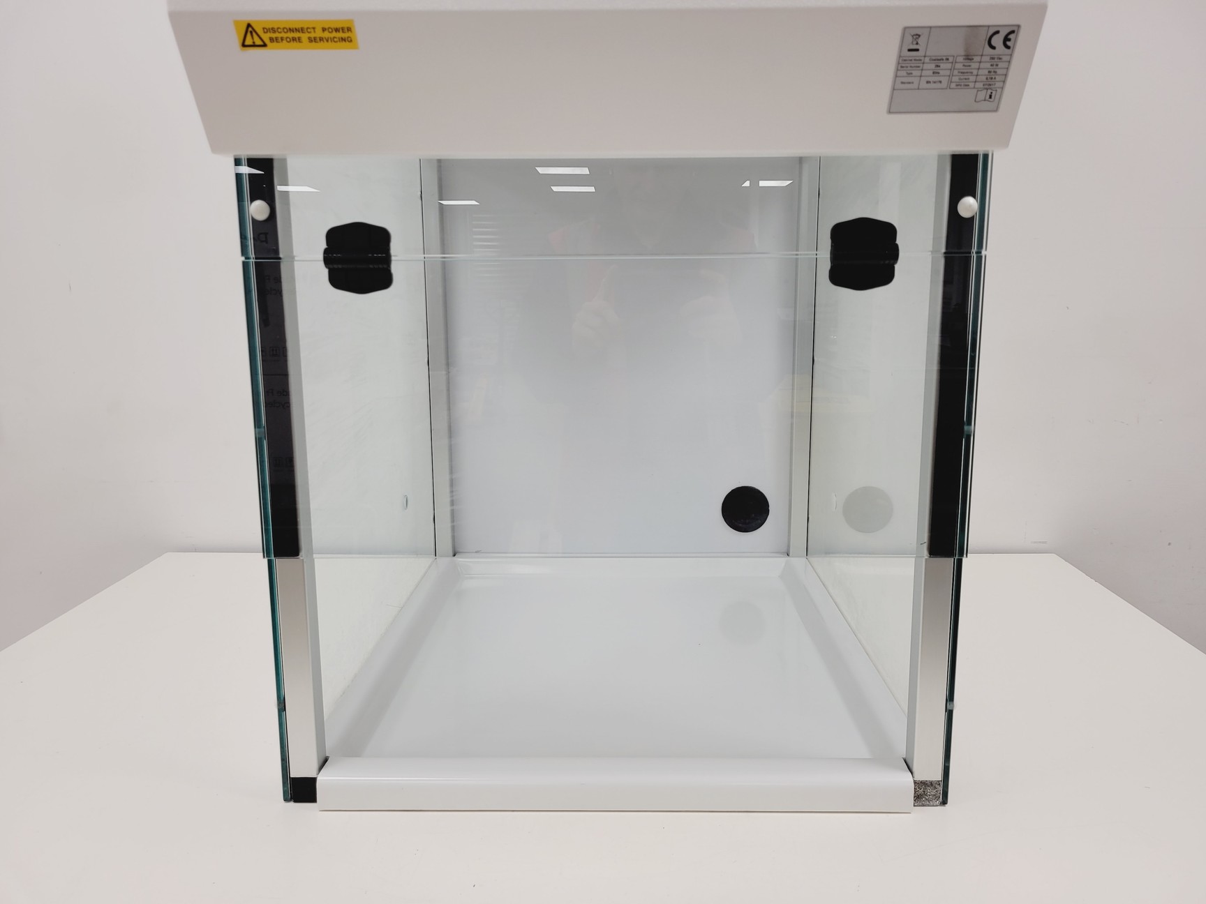 Image of ENVAIR Fume Cupboard eco Chem Coalsafe Elite 06 Lab
